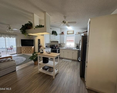932 Chula Court - Photo Thumbnail 20