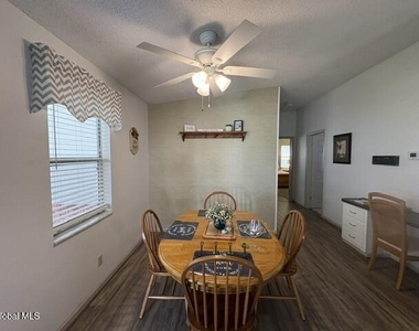 932 Chula Court - Photo Thumbnail 33