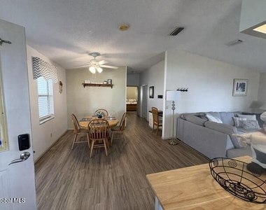 932 Chula Court - Photo Thumbnail 17