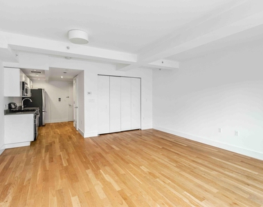 360 Smith Street - Photo Thumbnail 1
