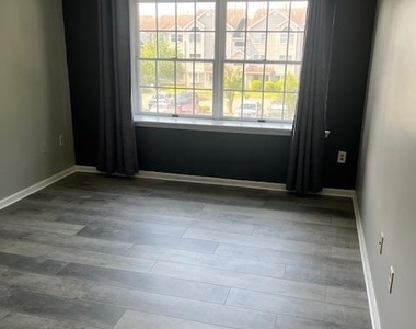 926 Edpas Road - Photo Thumbnail 9