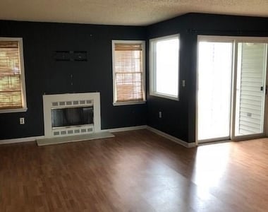 926 Edpas Road - Photo Thumbnail 1