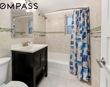 345 E 56th Street - Photo Thumbnail 12