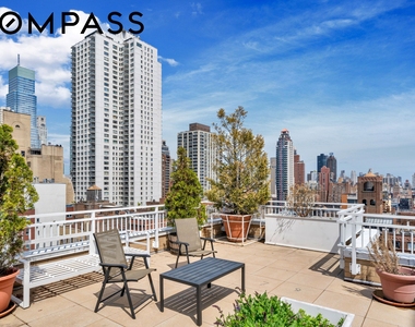 345 E 56th Street - Photo Thumbnail 14