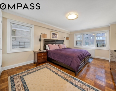 345 E 56th Street - Photo Thumbnail 6