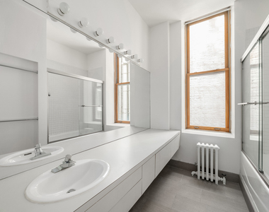 106 Spring Street - Photo Thumbnail 5