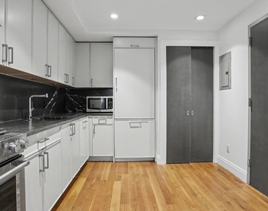 554 4th Avenue - Photo Thumbnail 8