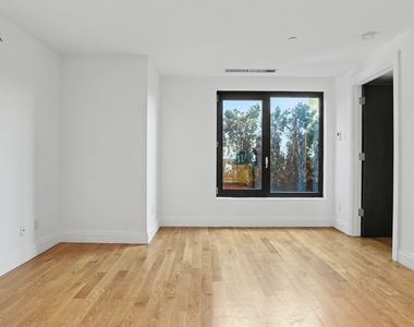 554 4th Avenue - Photo Thumbnail 7