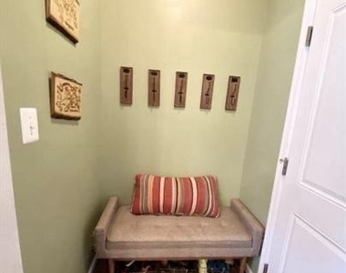 9411 Wood Creek Circle - Photo Thumbnail 13
