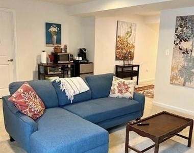 9411 Wood Creek Circle - Photo Thumbnail 25