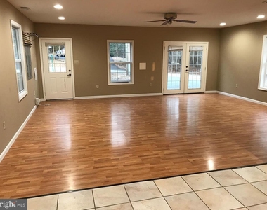 7078 Token Valley Road - Photo Thumbnail 2