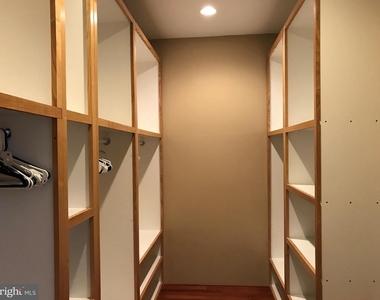 7078 Token Valley Road - Photo Thumbnail 17