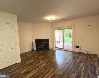 12102 Presidio Way - Photo Thumbnail 22