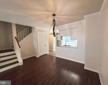 12102 Presidio Way - Photo Thumbnail 6