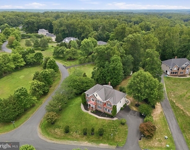 7273 Tinsley Way - Photo Thumbnail 6