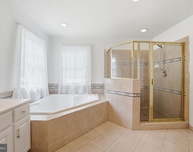 7273 Tinsley Way - Photo Thumbnail 27