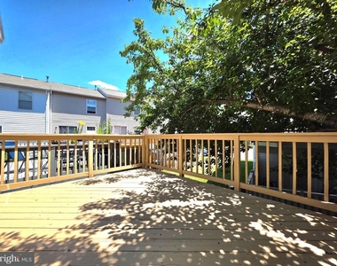 3643 Crosswater Court - Photo Thumbnail 12
