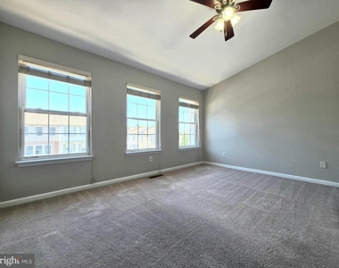 3643 Crosswater Court - Photo Thumbnail 16