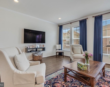 43284 Novi Terrace - Photo Thumbnail 5