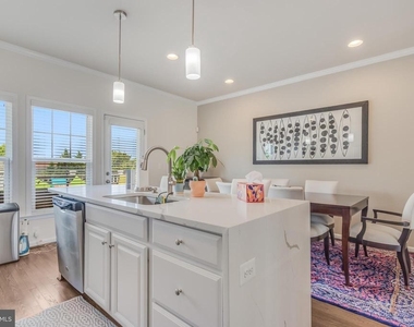 43284 Novi Terrace - Photo Thumbnail 9