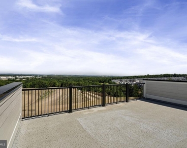 20799 Lamlash Terrace - Photo Thumbnail 27