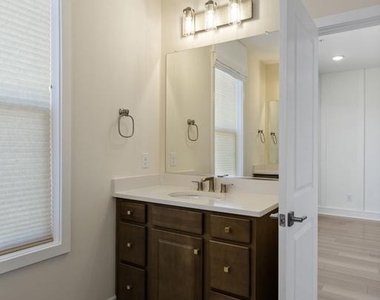 20799 Lamlash Terrace - Photo Thumbnail 23