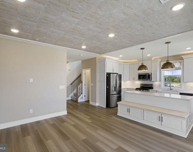20799 Lamlash Terrace - Photo Thumbnail 10