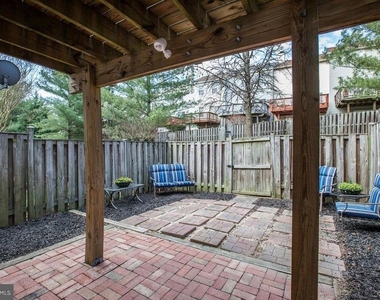 13915 Gunners Place - Photo Thumbnail 9