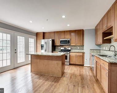 3827 Inverness Road - Photo Thumbnail 12