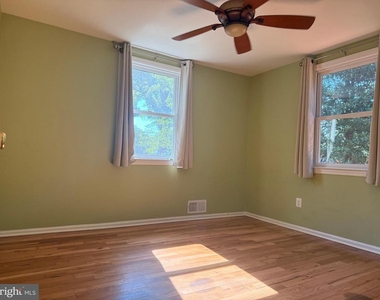 6927 Chestnut Avenue - Photo Thumbnail 16
