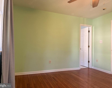6927 Chestnut Avenue - Photo Thumbnail 10