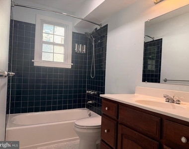6927 Chestnut Avenue - Photo Thumbnail 9