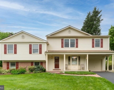 12601 Bayou Drive - Photo Thumbnail 13