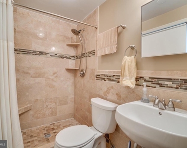 12601 Bayou Drive - Photo Thumbnail 7
