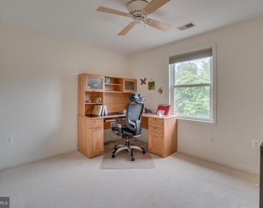 12601 Bayou Drive - Photo Thumbnail 17