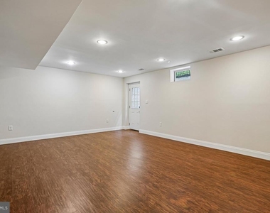 9063 Galvin Lane - Photo Thumbnail 28