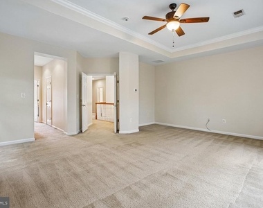 9063 Galvin Lane - Photo Thumbnail 15