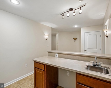 9063 Galvin Lane - Photo Thumbnail 33