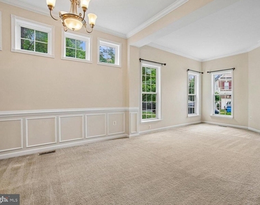 9063 Galvin Lane - Photo Thumbnail 3