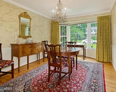 6522 Truman Lane - Photo Thumbnail 4