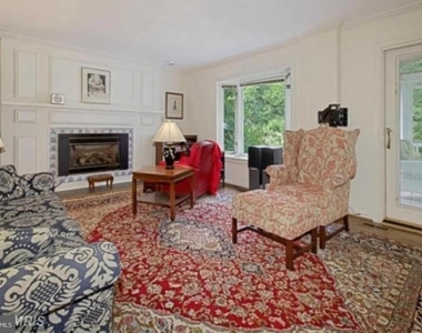 6522 Truman Lane - Photo Thumbnail 2