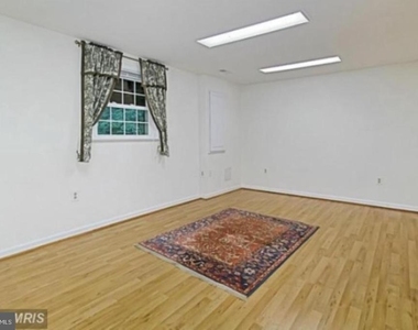 6522 Truman Lane - Photo Thumbnail 25