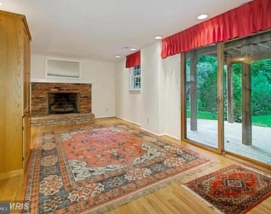 6522 Truman Lane - Photo Thumbnail 21