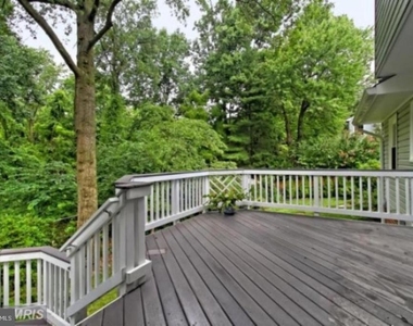 6522 Truman Lane - Photo Thumbnail 12