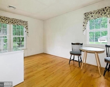 6522 Truman Lane - Photo Thumbnail 15