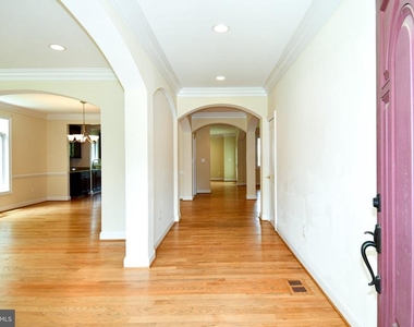 1924 Leonard Road - Photo Thumbnail 1