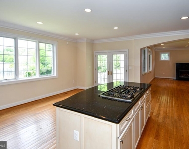 1924 Leonard Road - Photo Thumbnail 18