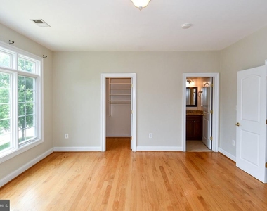 1924 Leonard Road - Photo Thumbnail 45