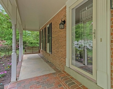 4329 Mount Vernon Memorial Highway - Photo Thumbnail 3