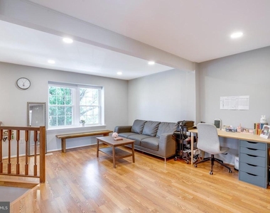3744 Keefer Court - Photo Thumbnail 2